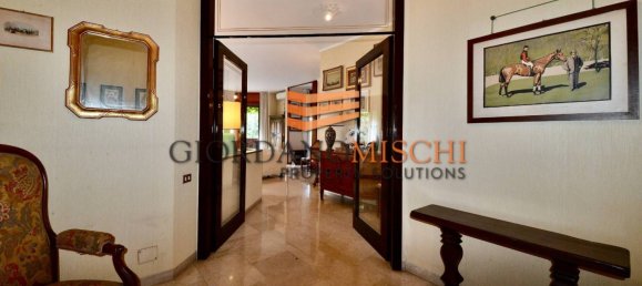 4 bedrooms Apartment in Monza, Italy No. 145158 38