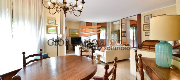 4 bedrooms Apartment in Monza, Italy No. 145158 34