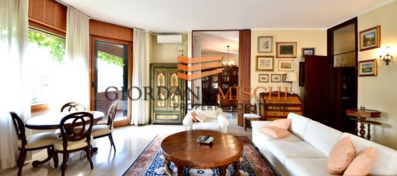 4 bedrooms Apartment in Monza, Italy No. 145158 36
