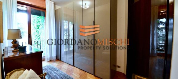 4 bedrooms Apartment in Monza, Italy No. 145158 15