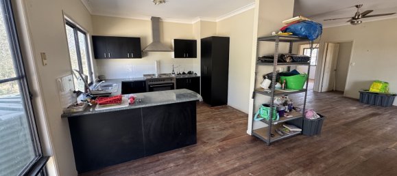 6 غرف نوم مزرعة في Durong, Australia رقم 11 26