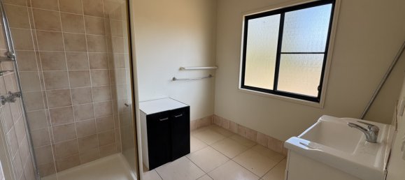 6 غرف نوم مزرعة في Durong, Australia رقم 11 24