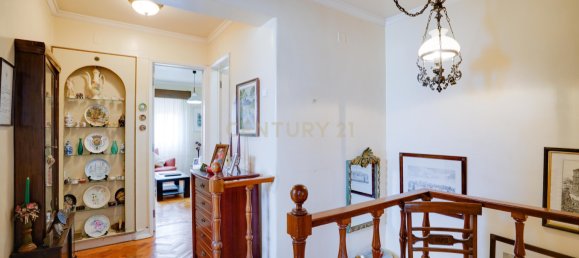 Дуплекс с 4 спальнями в Лиссабон, Португалия № 117460 33