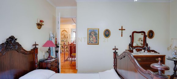 Дуплекс с 4 спальнями в Лиссабон, Португалия № 117460 21