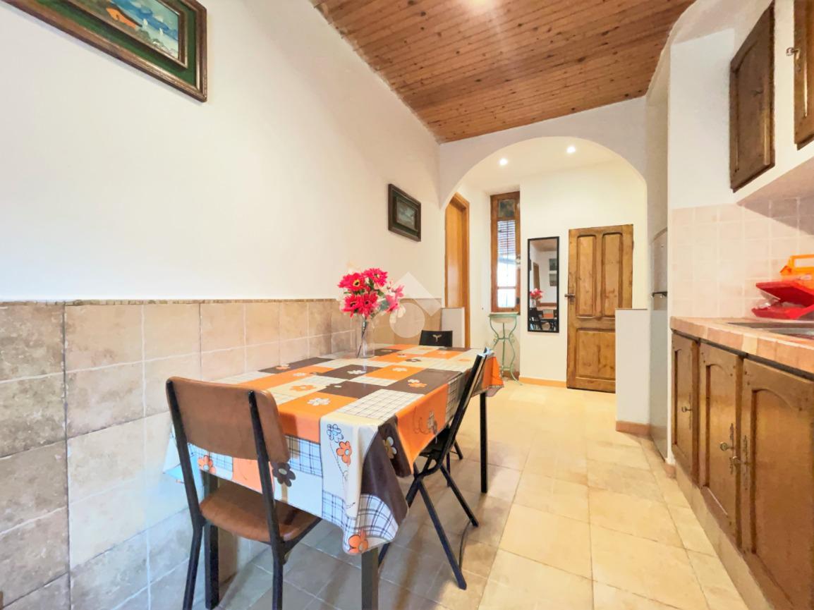 2 rooms Apartment in Apricale, Italy No. 115088