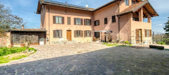 17 rooms House in Asti, Italy No. 38735 50