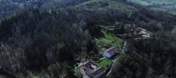 17 rooms House in Asti, Italy No. 38735 48