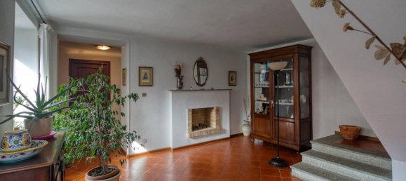 17 rooms House in Asti, Italy No. 38735 5