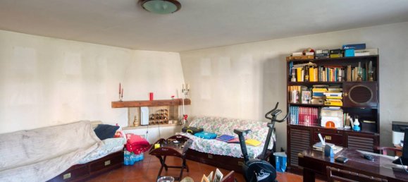 17 rooms House in Asti, Italy No. 38735 34