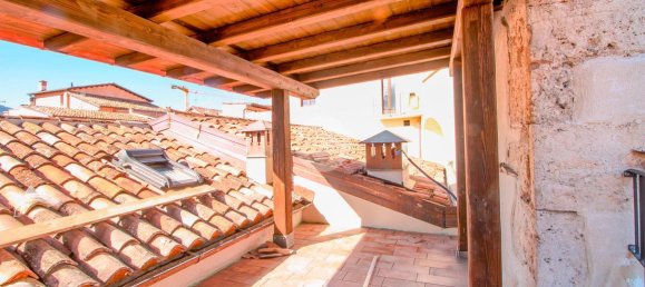 4 rooms Apartment in L'Aquila, Italy No. 4752 2