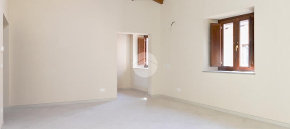 4 rooms Apartment in L'Aquila, Italy No. 4752 7