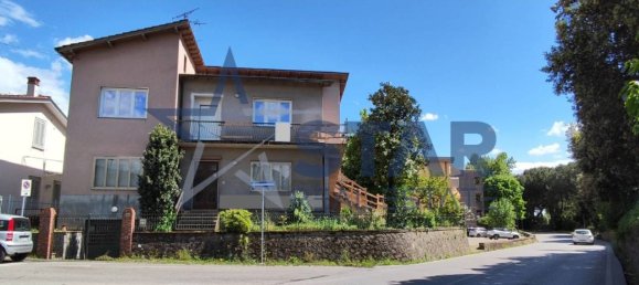 2 bedrooms Apartment in Montale, Italy No. 266049 3