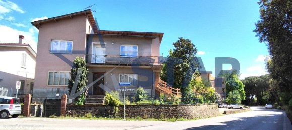 2 bedrooms Apartment in Montale, Italy No. 266049 4
