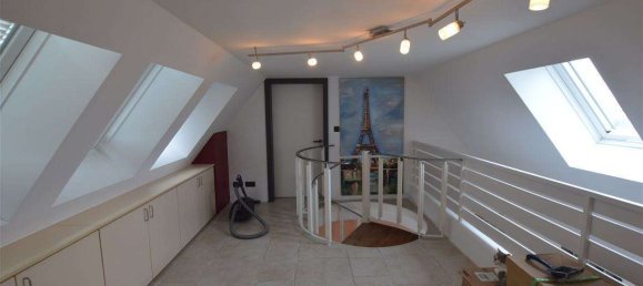 Duplex T4 em Munich, Germany N.º 283465 15