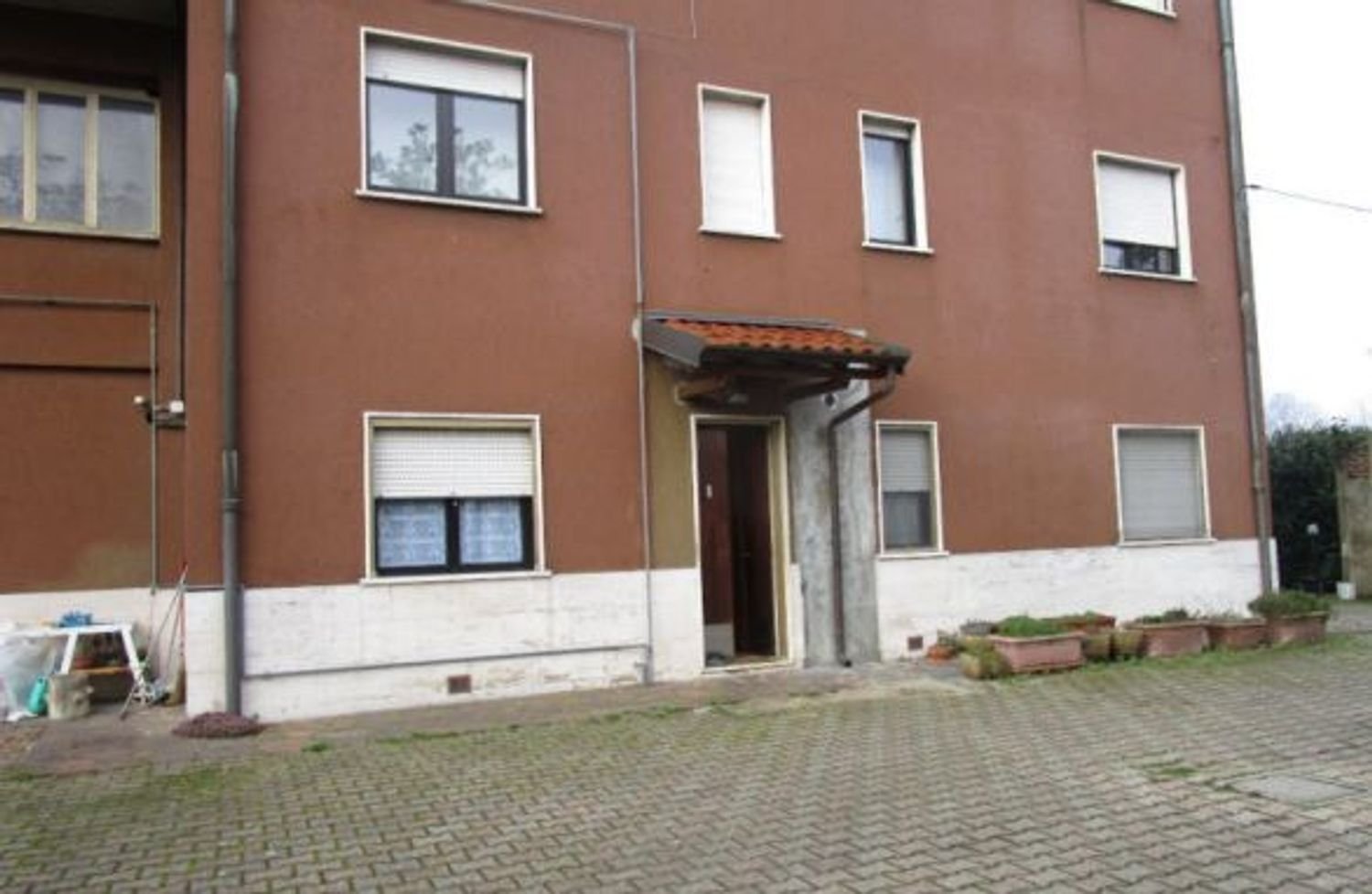 Apartamento de 3 habitaciónes en Milan, Italy No. 250290