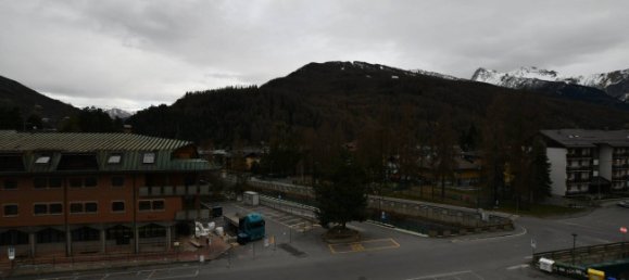 Apartamento de 3 dormitorios en Bardonecchia, Italy No. 62752 7