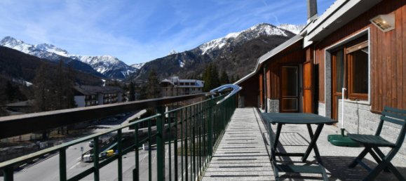 Apartamento de 3 dormitorios en Bardonecchia, Italy No. 62752 27