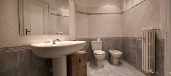 Apartamento de 3 dormitorios en Bardonecchia, Italy No. 62752 12