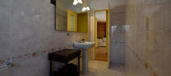 Apartamento de 3 dormitorios en Bardonecchia, Italy No. 62752 20