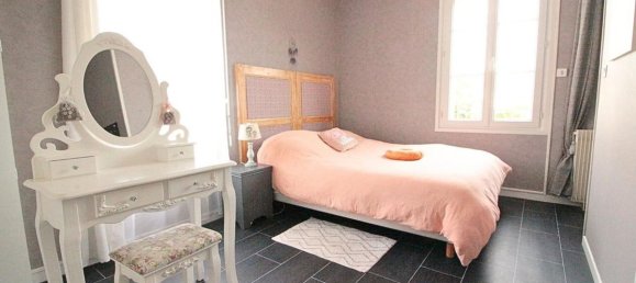 3 Schlafzimmer Haus in Calvados, France, Nr. 353097 6