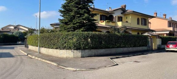 8-Zimmer Villa in Salerano sul Lambro, Italy, Nr. 119066 2