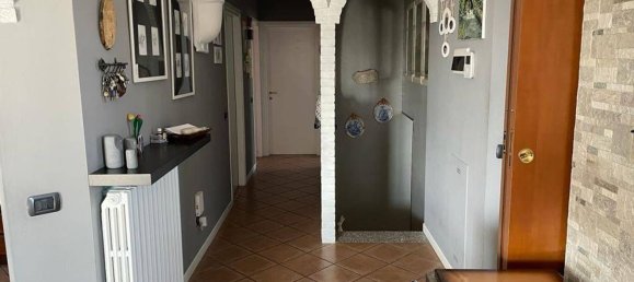 8-Zimmer Villa in Salerano sul Lambro, Italy, Nr. 119066 21