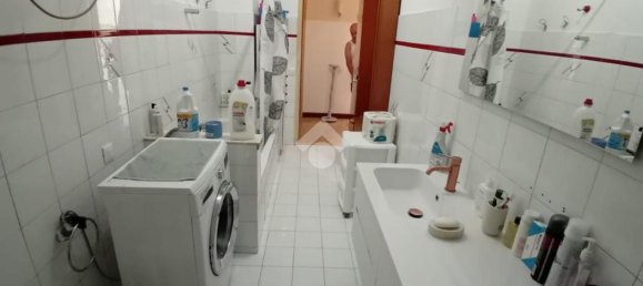 3 rooms Apartment in Spoleto, Italy No. 306853 14