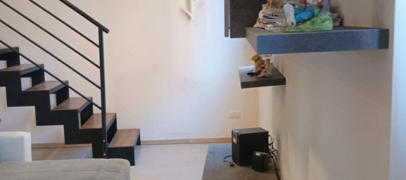 Estudio en Turin, Italy No. 276275 9