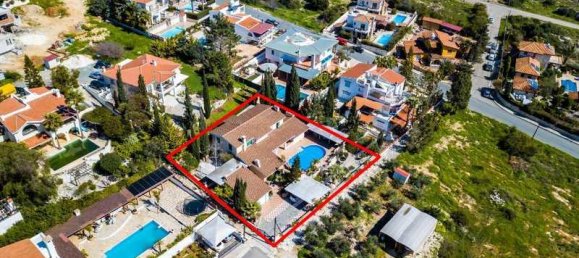 3 Schlafzimmer Haus in Tala, Cyprus, Nr. 6959 3