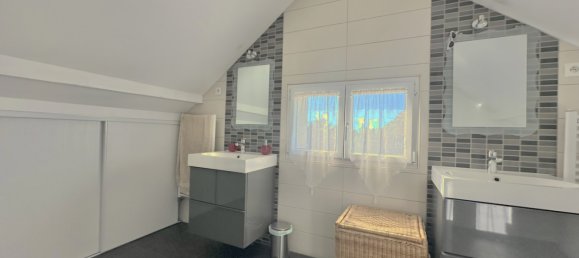 3 Schlafzimmer Villa in Noisy-le-Grand, France, Nr. 179284 12