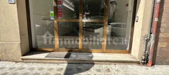 2 rooms Commercial property in Lucca, Italy No. 320883 11