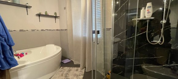 5 rooms Apartment in Messina, Italy No. 51411 18