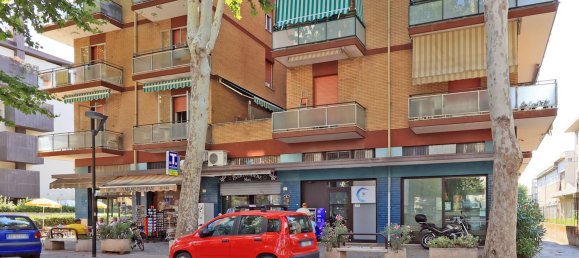  عقار تجاري في Rimini, Italy 76متر مربع رقم 20630 46