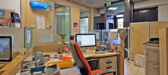  عقار تجاري في Rimini, Italy 76متر مربع رقم 20630 40