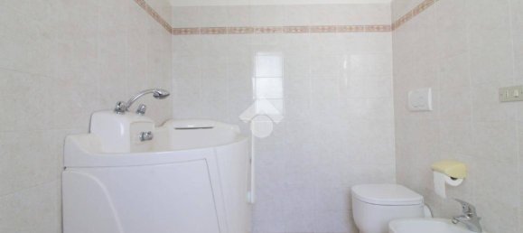 3 Schlafzimmer Haus in Castiglione d'Adda, Italy, Nr. 309906 9