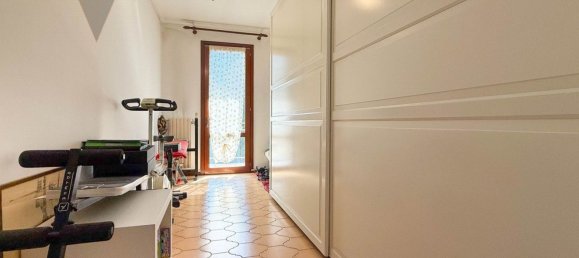5 rooms House in Noventa Padovana, Italy No. 274756 23