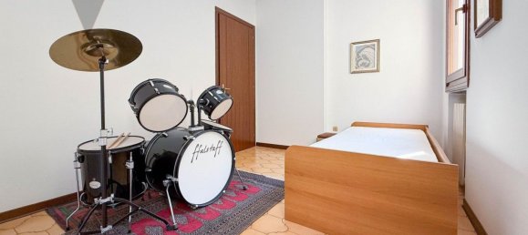 5 rooms House in Noventa Padovana, Italy No. 274756 21