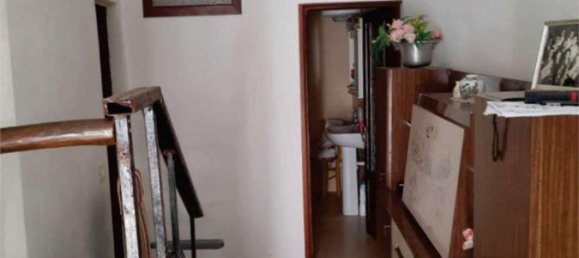 Casa de 3 divisões em Scagnello, Italy N.º 261114 23