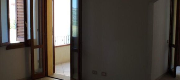 Adosado de 2 dormitorios en Santa Maria Coghinas, Italy No. 389916 18