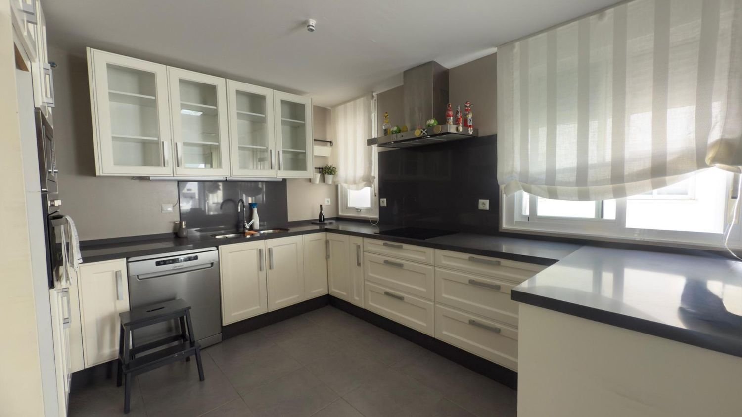 3 غرف نوم شقة في Badajoz, Spain رقم 218813