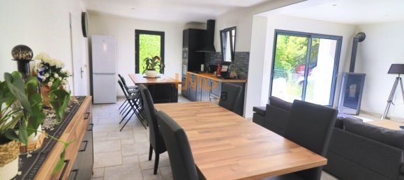 3 Schlafzimmer Haus in Tourves, France, Nr. 343052 4