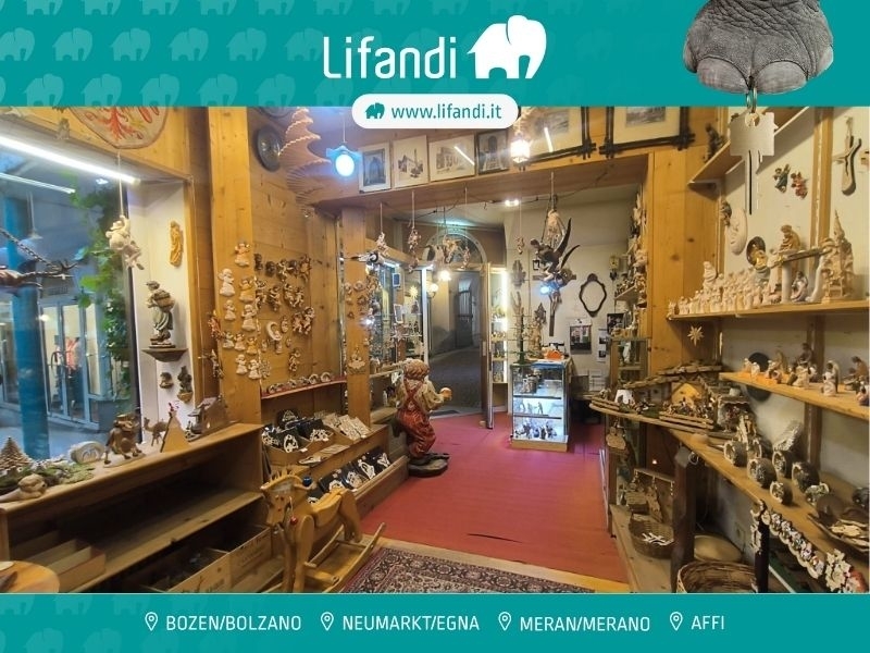 38m² Commercial property in Ventimiglia, Italy No. 61948