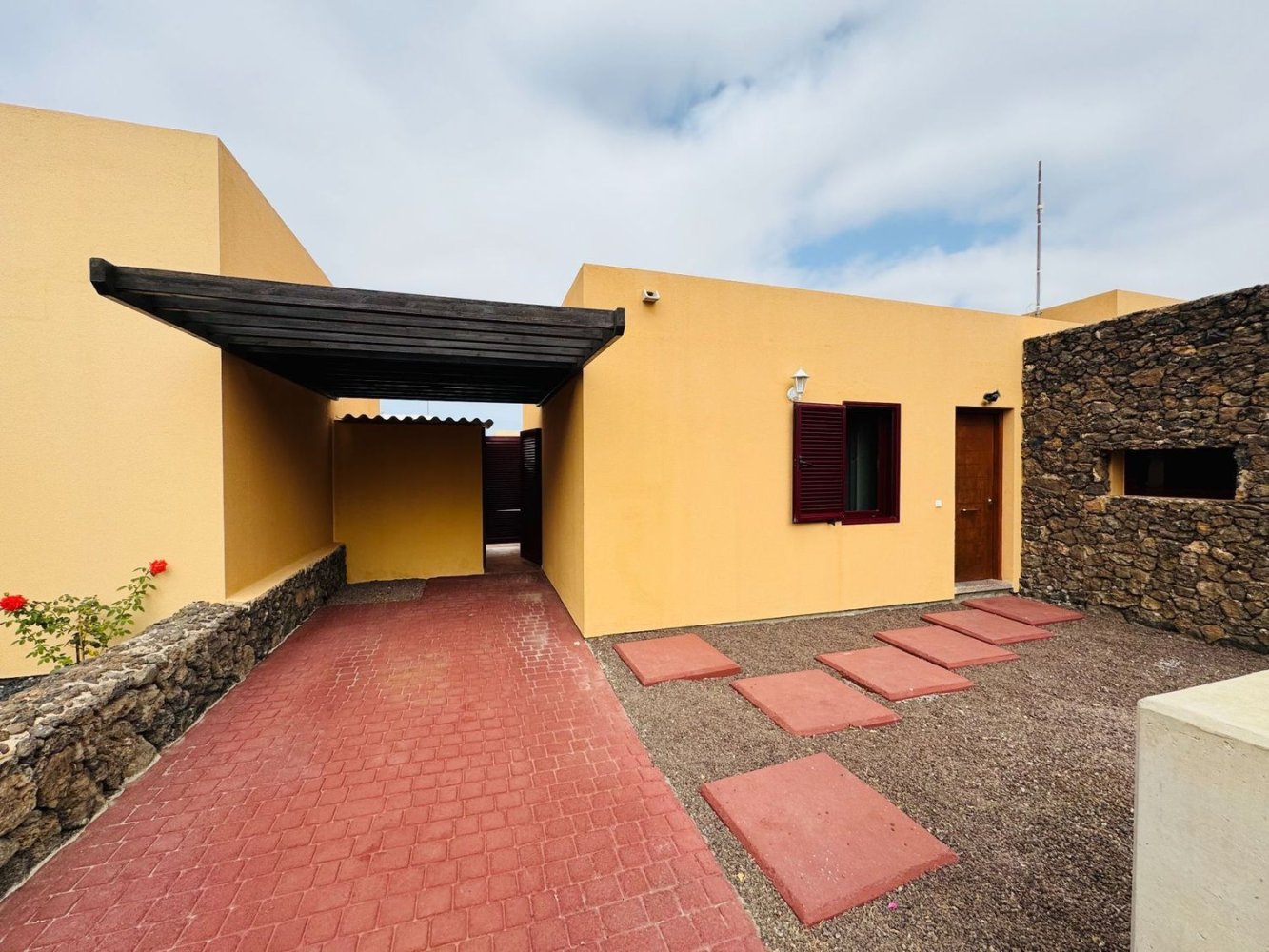 Дом с 3 спальнями в Ла Олива, Испания № 149238