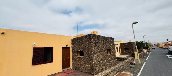 Дом с 3 спальнями в Ла Олива, Испания № 149238 2