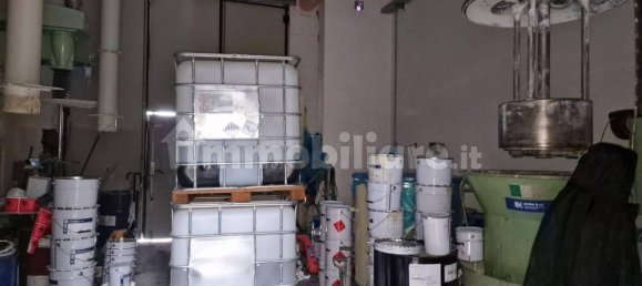 Armazém em Gerenzano, Italy 678 m² N.º 316978 7