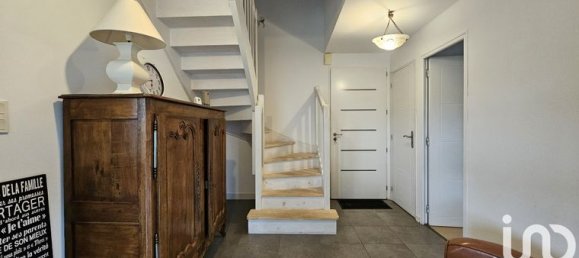 3 bedrooms House in Meucon, France No. 312971 5