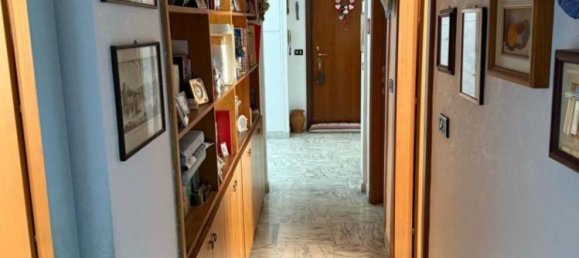 2 bedrooms Apartment in Rome, Italy No. 12652 13