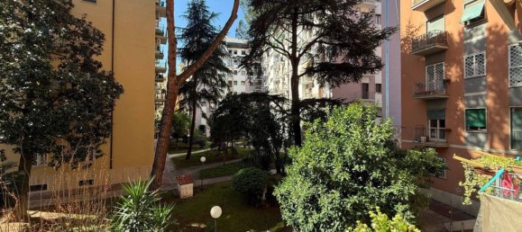 2 bedrooms Apartment in Rome, Italy No. 12652 12