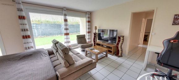 2 bedrooms Apartment in Essonne, France No. 173869 10