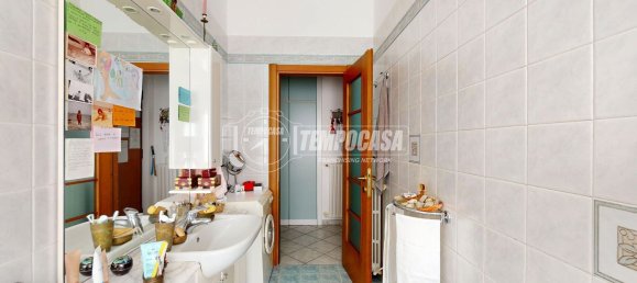 2 chambres Appartement à Turin, Italy No. 375209 10